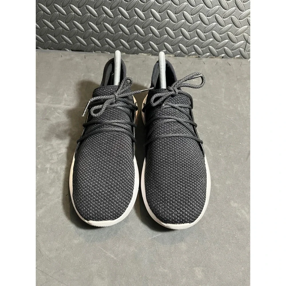 Vessi good preowned